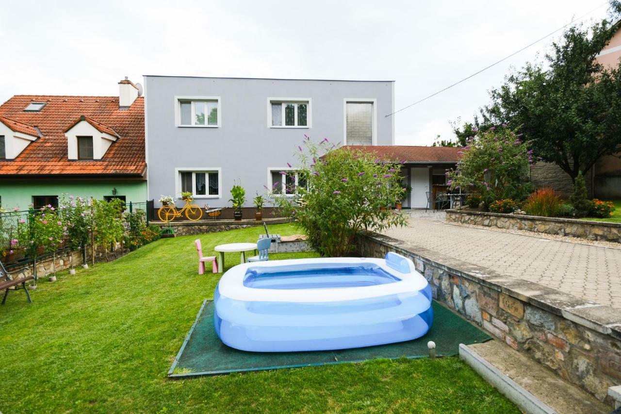 Apartment Livi Mikulov Exterior foto